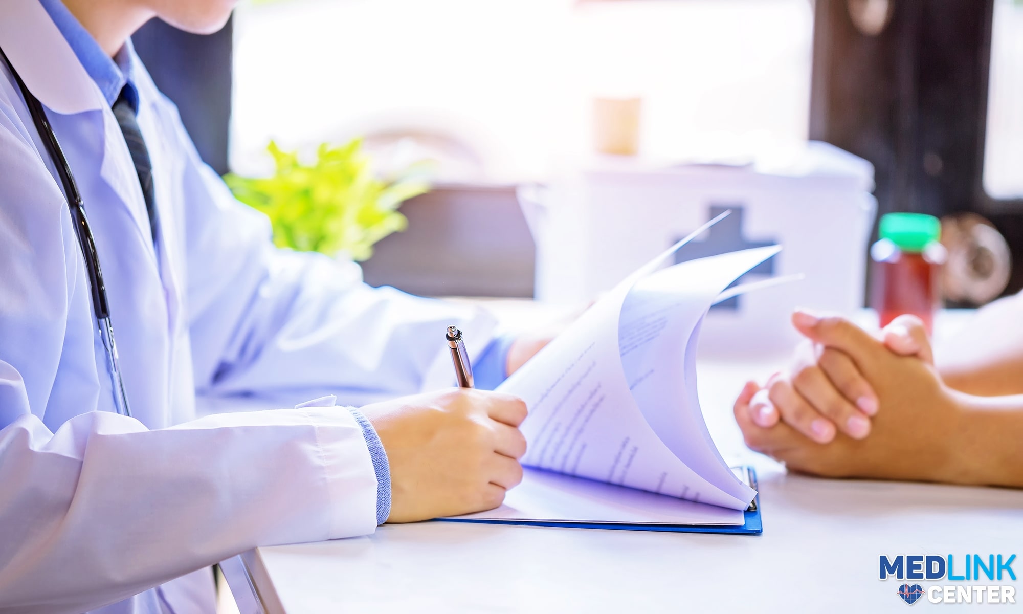 infectii-gastrointestinale-gastroenterolog-clinica-medlink-craiova Infecție intestinală: Trebuie să merg la gastroenterolog?
