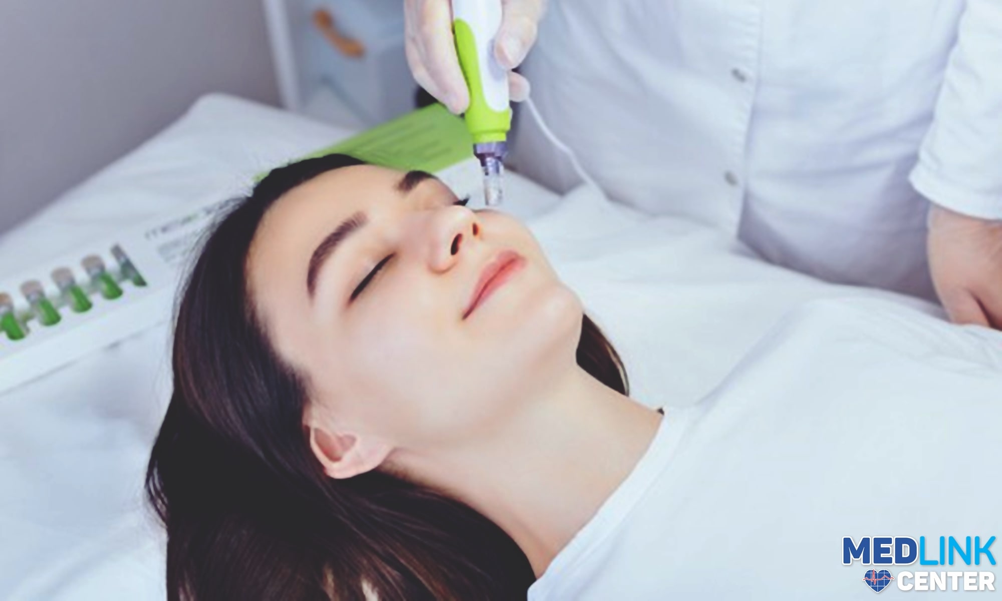 mezoterapia-dermapen-riduri-clinica-medlink-craiova Mezoterapia cu dermapen